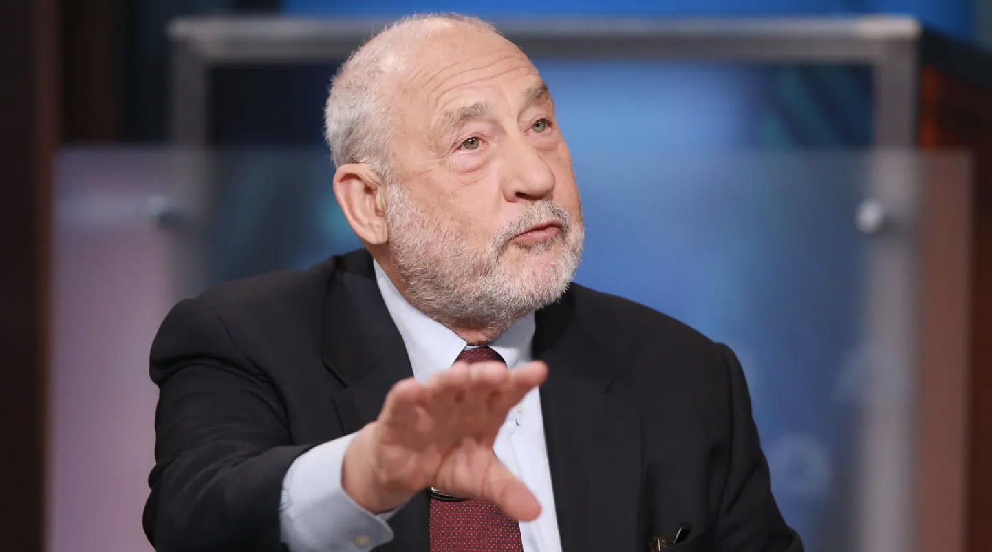 “物价上涨，赤字扩大”！23位诺贝尔经济学奖得主抨击特朗普，支持哈里斯